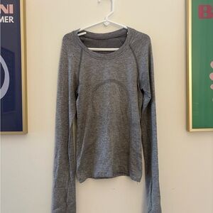 Lululemon Slate/White Long Sleeve Swiftly Tech *Waist Length